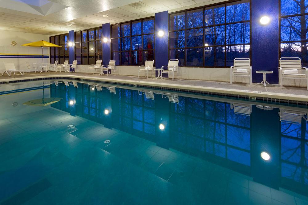 סי טק Radisson Hotel Seattle Airport מראה חיצוני תמונה