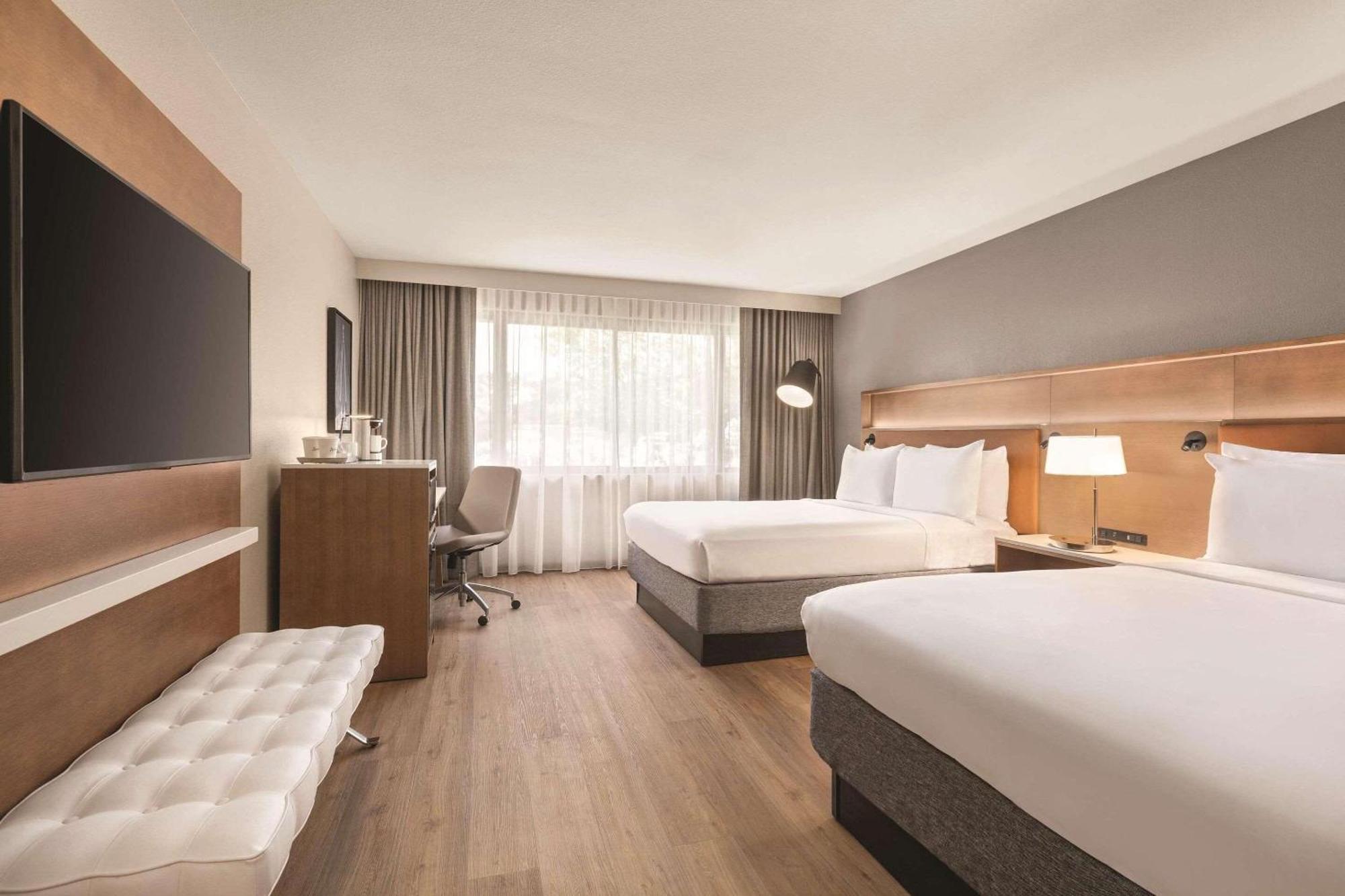 סי טק Radisson Hotel Seattle Airport מראה חיצוני תמונה