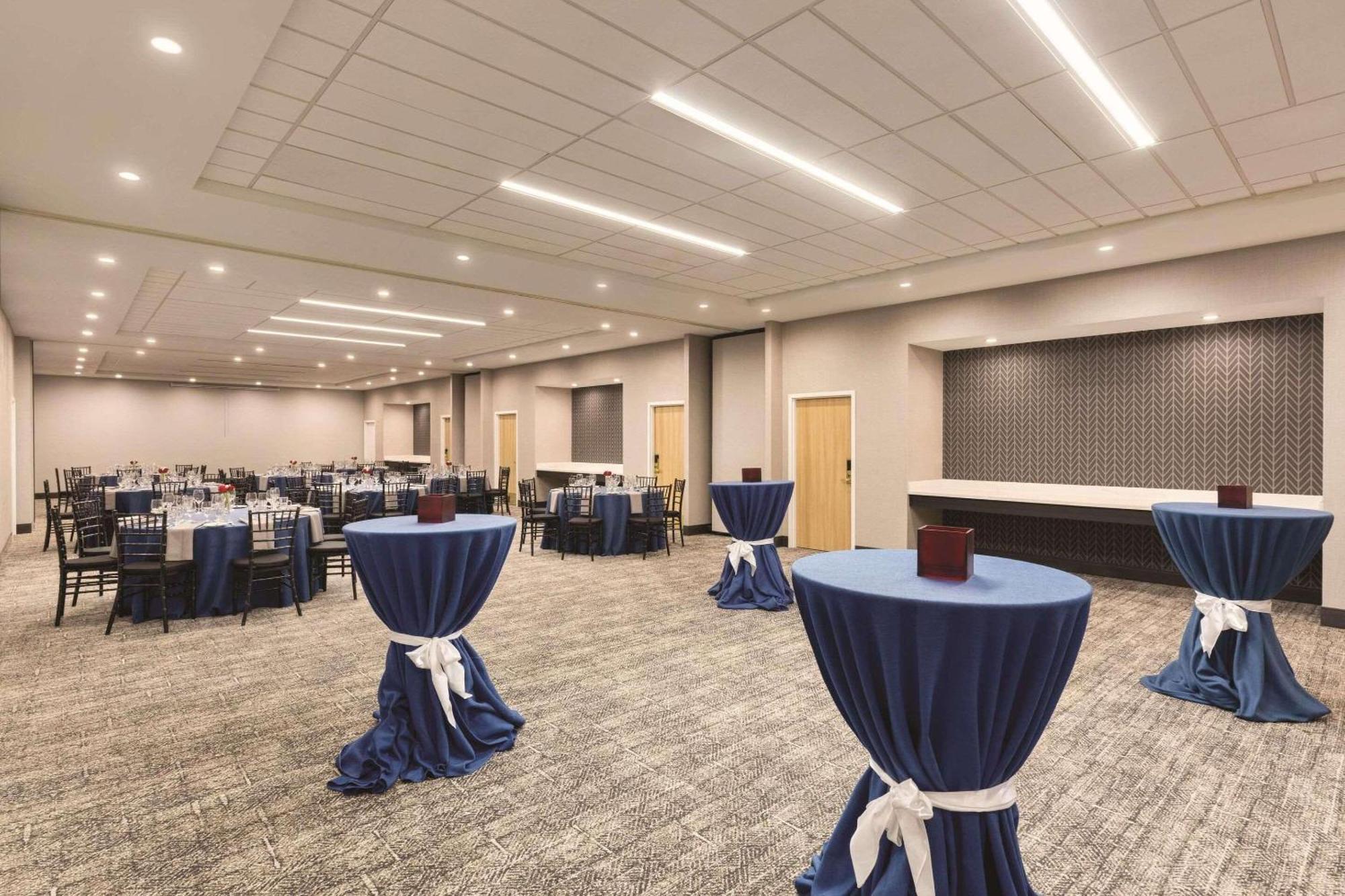 סי טק Radisson Hotel Seattle Airport מראה חיצוני תמונה