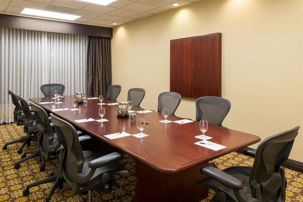סי טק Radisson Hotel Seattle Airport מראה חיצוני תמונה